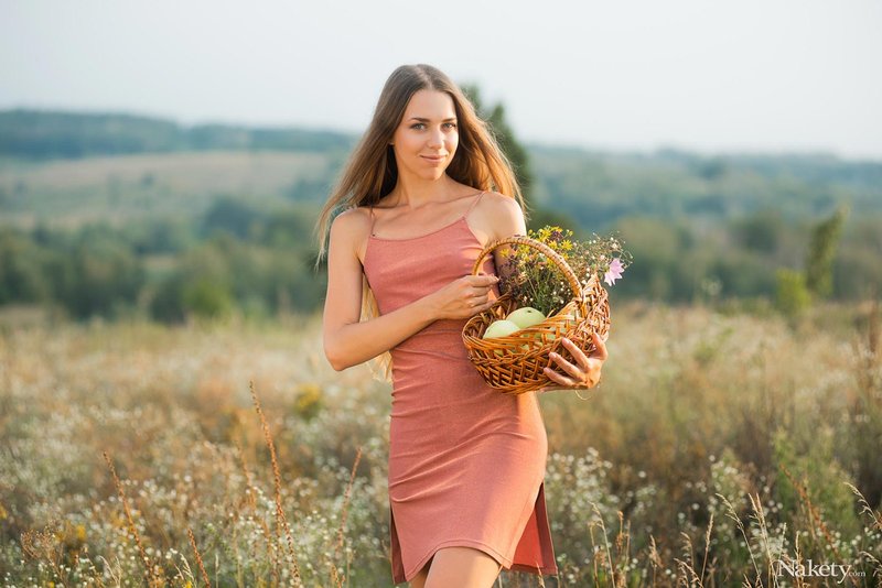 Яна, 19 лет, 0 размер груди